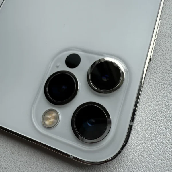 iPhone 12 Pro 6GB RAM 12Pro 128/256/512GB ROM 6.1 "Super Retina OLED A14 IOS Face ID débloqué 5G téléphone portable d'origine – Image 4
